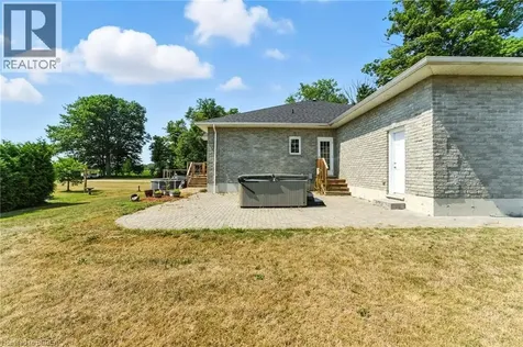 1026 Front Road St. Williams ON N0E 1P0