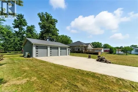 1026 Front Road St. Williams ON N0E 1P0