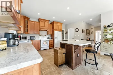 1026 Front Road St. Williams ON N0E 1P0