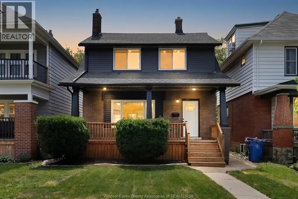 859 Moy Avenue Windsor ON N9A 2N7