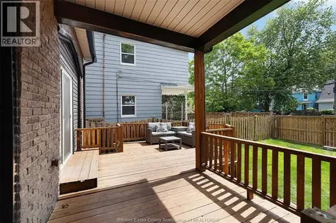 859 Moy Avenue Windsor ON N9A 2N7