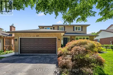 27 Notchwood Court Kitchener ON N2A 3L4