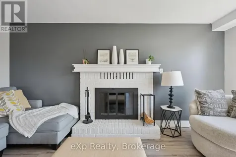 27 Notchwood Court Kitchener ON N2A 3L4