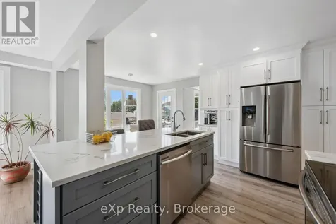 27 Notchwood Court Kitchener ON N2A 3L4
