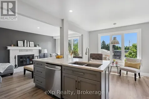 27 Notchwood Court Kitchener ON N2A 3L4