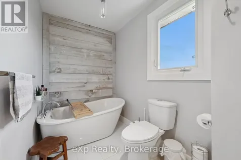 27 Notchwood Court Kitchener ON N2A 3L4
