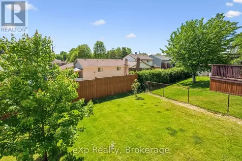 27 Notchwood Court Kitchener ON N2A 3L4