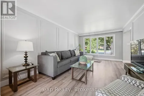 27 Notchwood Court Kitchener ON N2A 3L4