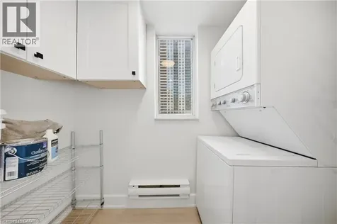 265 Enfield Place Mississauga ON L5B 3Y7