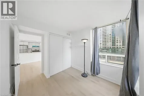 265 Enfield Place Mississauga ON L5B 3Y7