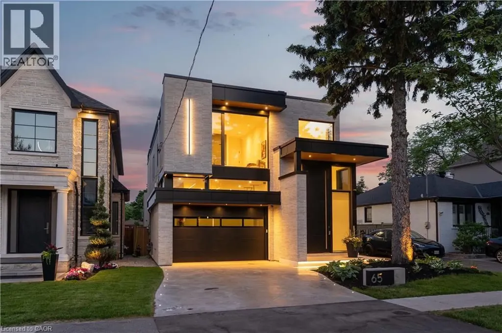 65 Edgecroft Road Etobicoke ON M8Z 2C1
