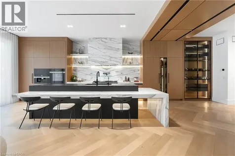 65 Edgecroft Road Etobicoke ON M8Z 2C1