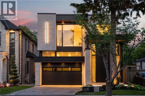 65 Edgecroft Road Etobicoke ON M8Z 2C1
