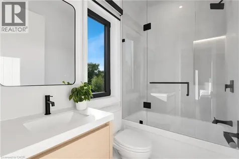 65 Edgecroft Road Etobicoke ON M8Z 2C1