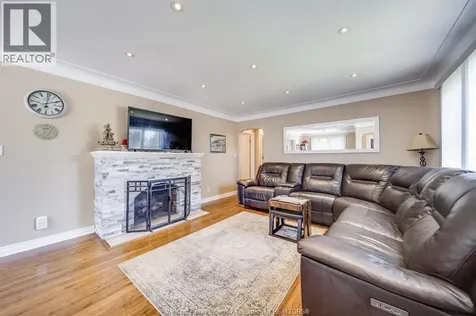 1953 Olive Road Windsor ON N8T 1R4