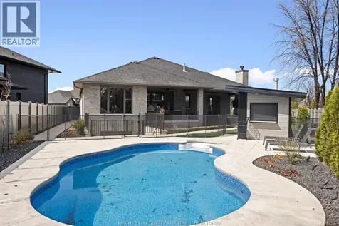 266 Xavier Circle Lakeshore ON N8N 0J3
