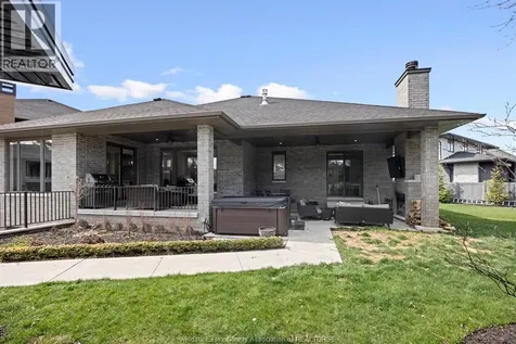 266 Xavier Circle Lakeshore ON N8N 0J3