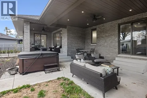 266 Xavier Circle Lakeshore ON N8N 0J3