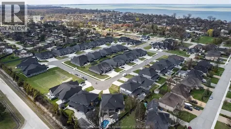 266 Xavier Circle Lakeshore ON N8N 0J3