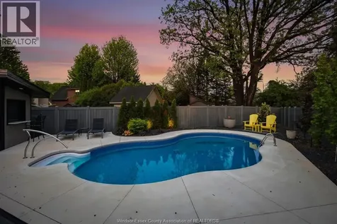 266 Xavier Circle Lakeshore ON N8N 0J3