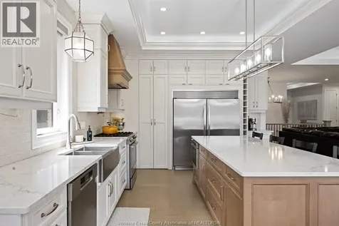 266 Xavier Circle Lakeshore ON N8N 0J3