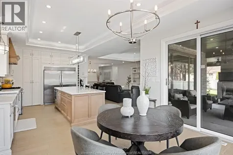 266 Xavier Circle Lakeshore ON N8N 0J3