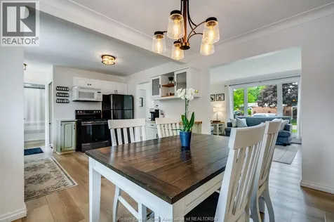 4399 Ashfield Crescent Windsor ON N9G 2G8