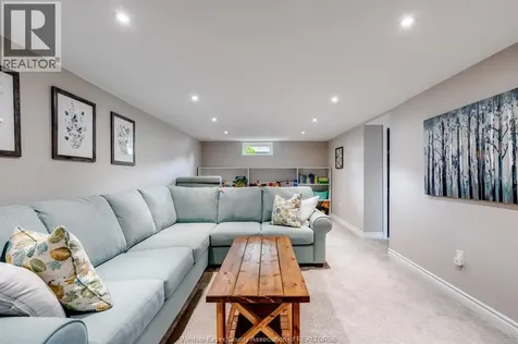 4399 Ashfield Crescent Windsor ON N9G 2G8