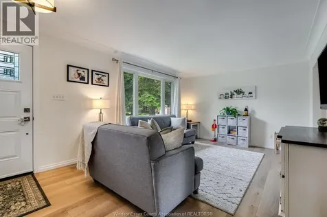 4399 Ashfield Crescent Windsor ON N9G 2G8