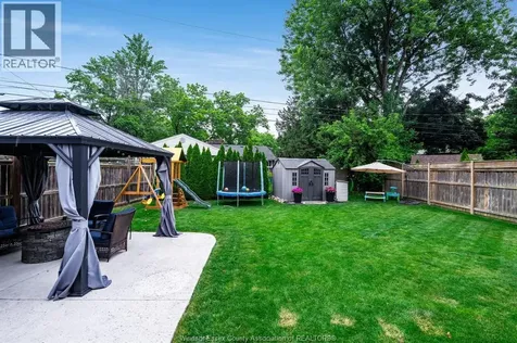 4399 Ashfield Crescent Windsor ON N9G 2G8