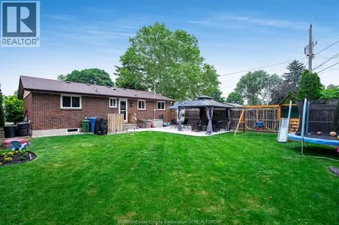 4399 Ashfield Crescent Windsor ON N9G 2G8