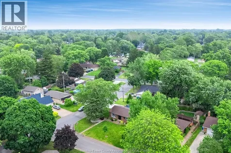 4399 Ashfield Crescent Windsor ON N9G 2G8
