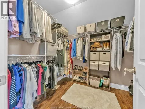3939 Wildwood Drive Windsor ON N8R 2L4