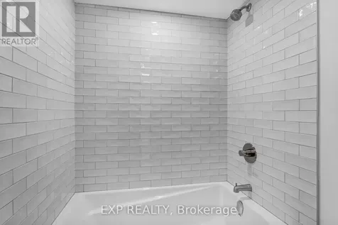 885 Somerset Street West Ottawa ON K1R 6R6