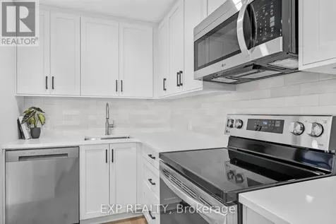 885 Somerset Street West Ottawa ON K1R 6R6
