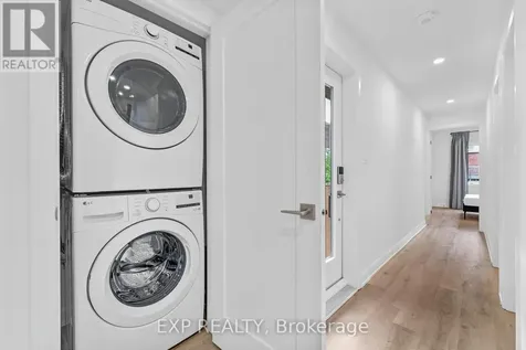 885 Somerset Street West Ottawa ON K1R 6R6