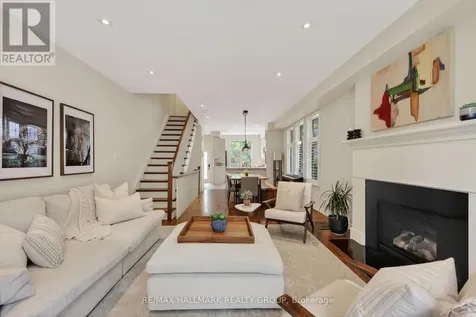 312 Iona Street Ottawa ON K1Z 7B9