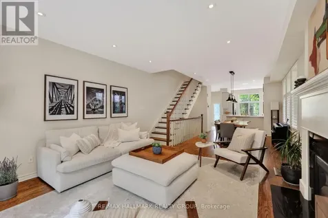 312 Iona Street Ottawa ON K1Z 7B9