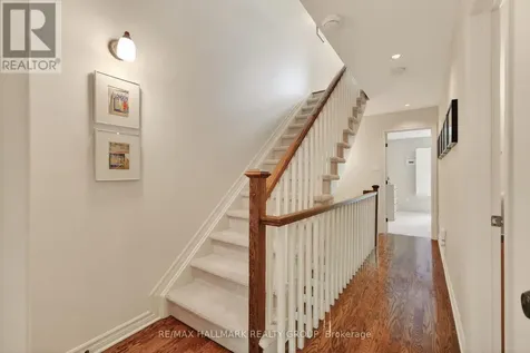 312 Iona Street Ottawa ON K1Z 7B9