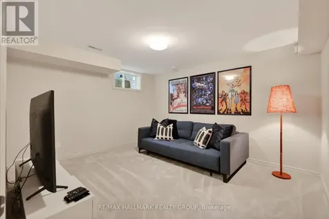 312 Iona Street Ottawa ON K1Z 7B9