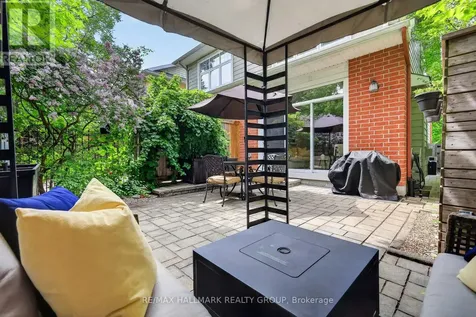 312 Iona Street Ottawa ON K1Z 7B9