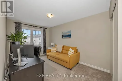 104 Conifer Creek Circle Ottawa ON K2M 0L7