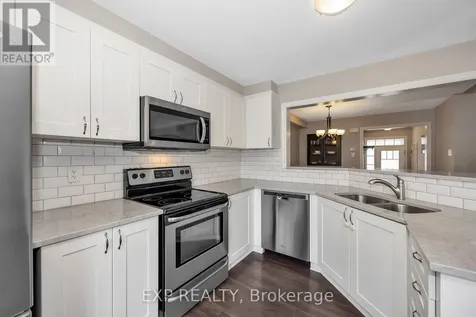 104 Conifer Creek Circle Ottawa ON K2M 0L7
