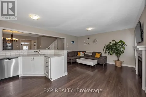 104 Conifer Creek Circle Ottawa ON K2M 0L7