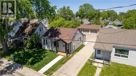 59 Salisbury Avenue Brantford ON N3S 1M8
