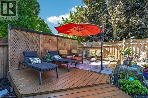 62 Varley Crescent Brantford ON N3R 7Z7