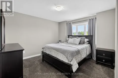 17 Bridle Path St. Thomas ON N5R 0B4