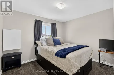 17 Bridle Path St. Thomas ON N5R 0B4