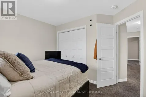 17 Bridle Path St. Thomas ON N5R 0B4