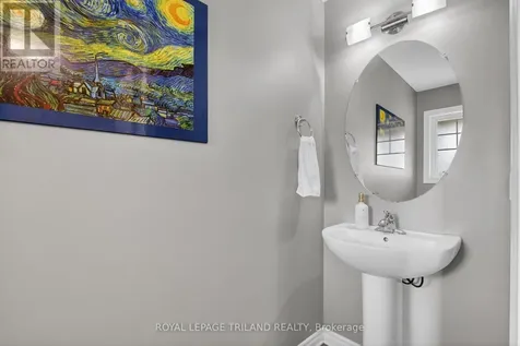 17 Bridle Path St. Thomas ON N5R 0B4